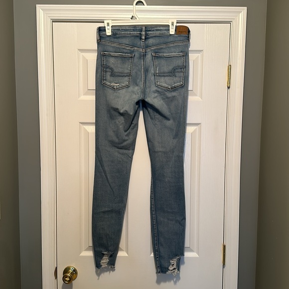 American Eagle Ripped Jeggings- size 10 X-long - Picture 2 of 6